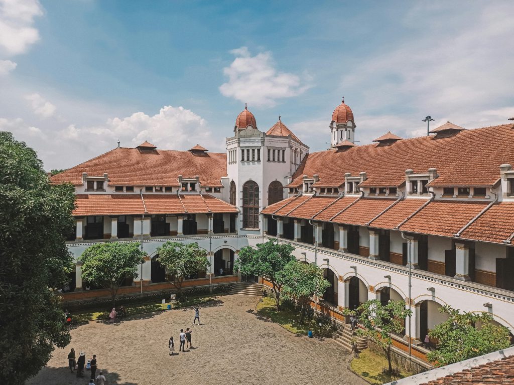 travel magelang semarang